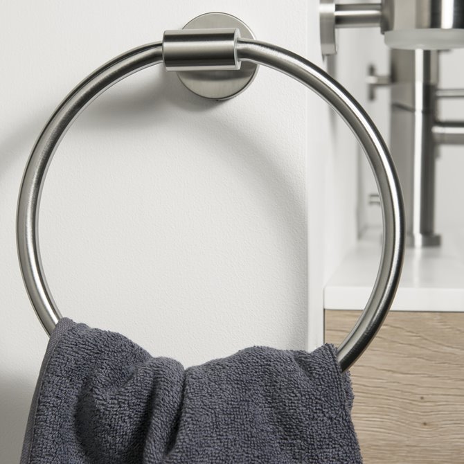 Towel ring